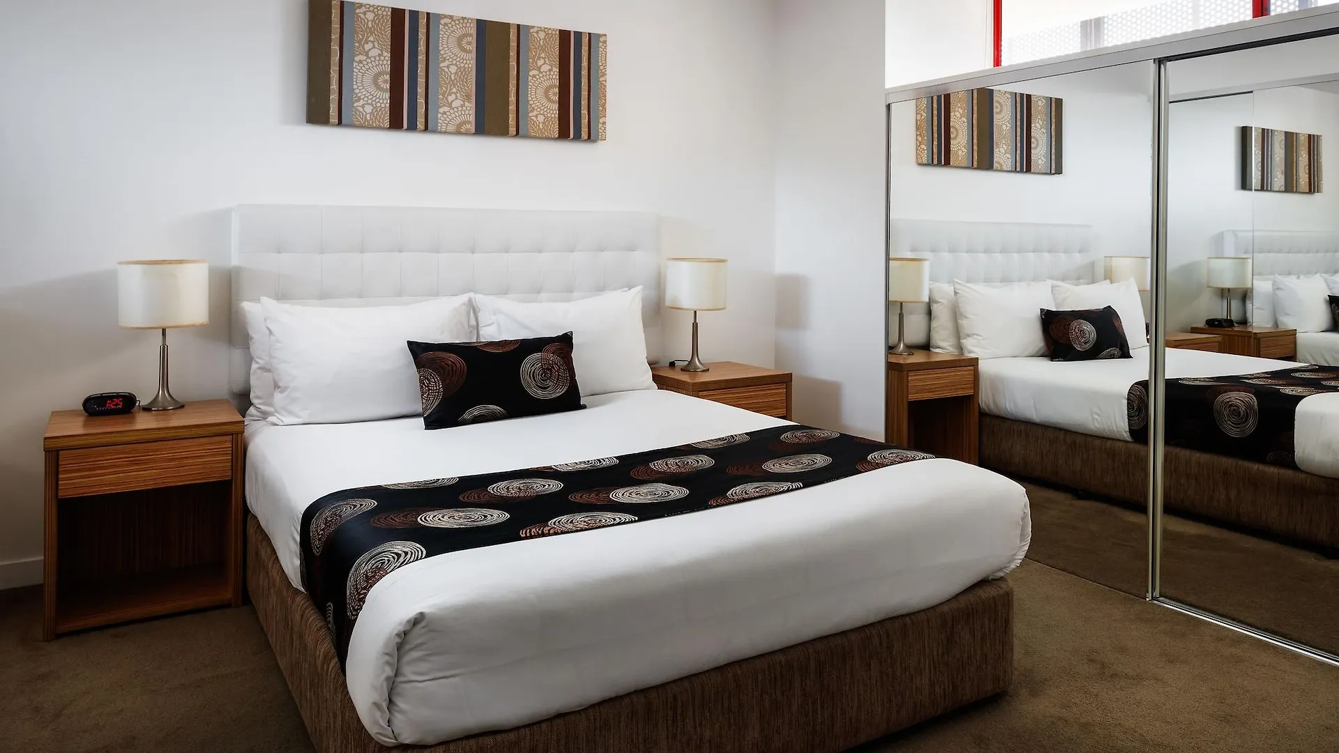 Central Islington Apartments Таунсвилл 4*,  Австралия