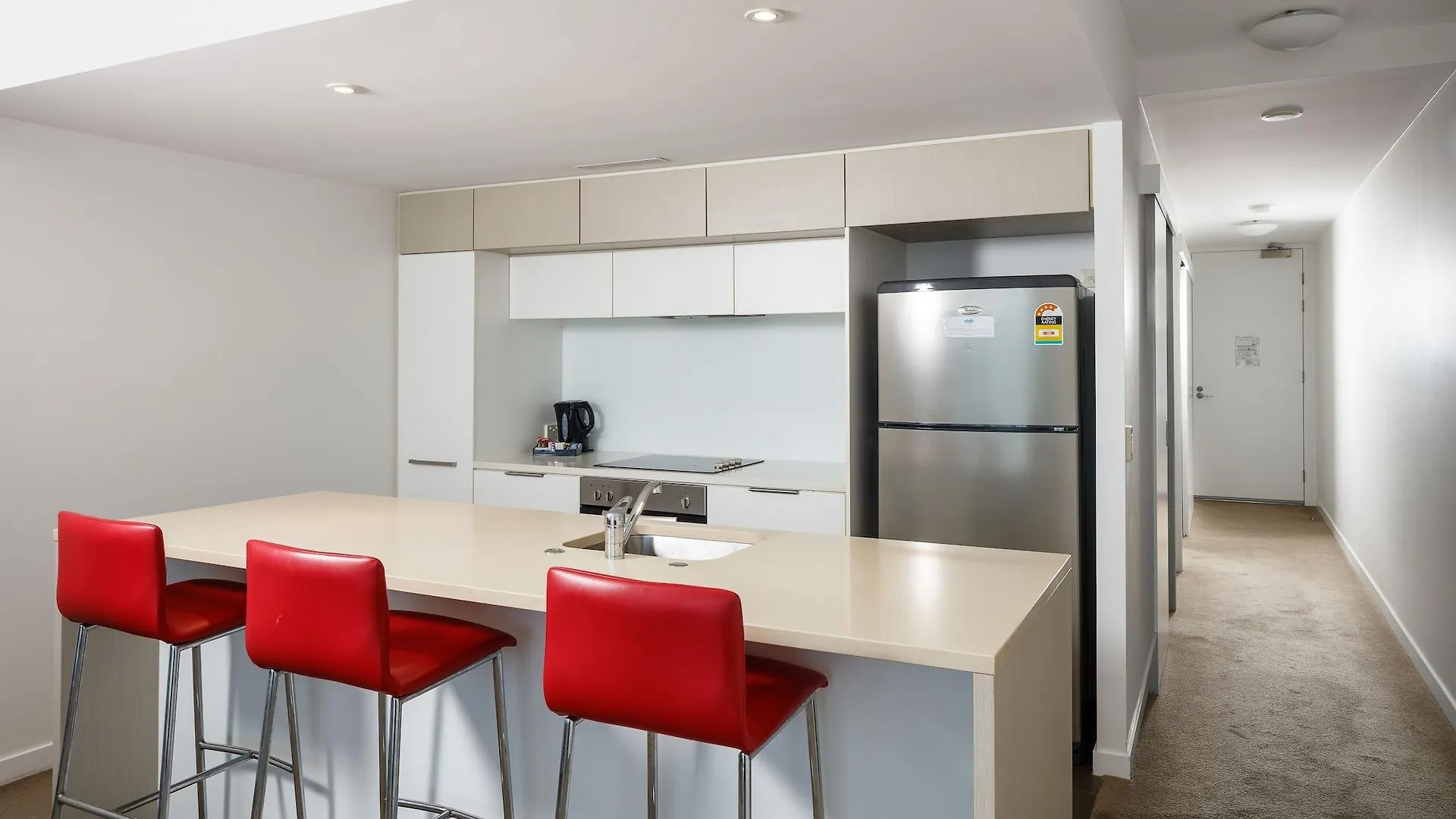 Central Islington Apartments Таунсвилл